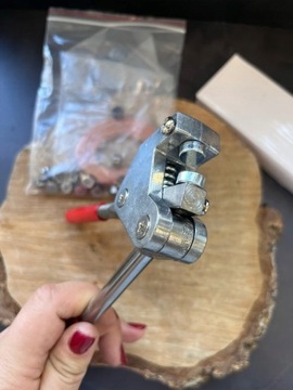 Уплотнитель с гравировкой, 2 камня с лазерной гравировкой в ​​глубину