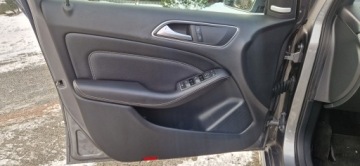 Mercedes Klasa B W246 Sports Tourer 180 BlueEFFICIENCY 122KM 2012 Mercedes B klasa 1.6B 122KM, Radar, Półskóra, Automat. Super Stan !, zdjęcie 9