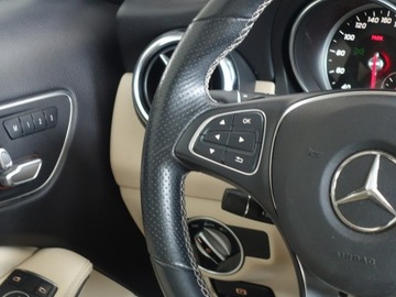 Mercedes GLA I Off-Roader Facelifting 2.0 250 211KM 2019 Mercedes GLA 250 2.0 Ben.210KM/4-Matic/Panorama, zdjęcie 23