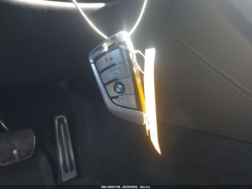 BMW 2021 BMW M8 GRAN COUPE 2021 4.4 Benzyna 617KM, zdjęcie 8