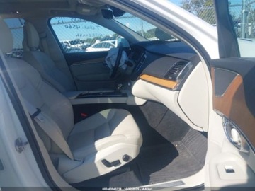 Volvo XC90 II 2021 Volvo XC 90 T6 Momentum 2021 2.0L 2.0 Benzyna 316KM, zdjęcie 10