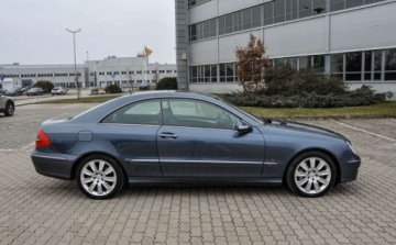 Mercedes CLK W209 Coupe C209 3.0 V6 (320 CDI) 224KM 2006 Mercedes-Benz CLK 3,0CDI (224KM) Automat Lift Skory 3.0 Diesel 224KM, zdjęcie 4