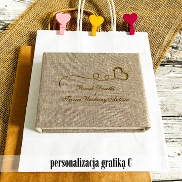 Универсальная холщовая коробочка для флешки с 4 вкладышами на выбор.