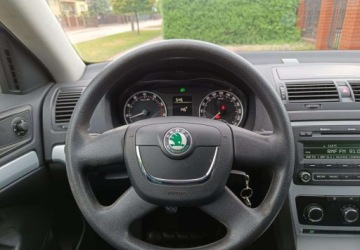 Skoda Octavia II Kombi 1.6 MPI 102KM 2009 Skoda Octavia Skoda Octavia 1.6 Combi Ambiente 1.6 Benzyna 102KM, zdjęcie 31