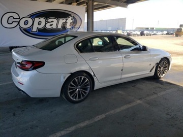 BMW Seria 5 G30-G31 2022 BMW Seria 5 530xi 2022 2.0l 2.0 Benzyna 248KM, zdjęcie 3