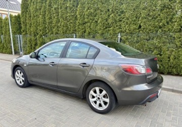 Mazda 3 II Sedan 1.6 MZR 105KM 2011 Mazda 3 2011 rok kamera cofania KLIMATRONIK Zadbany 1.6 Benzyna, zdjęcie 1