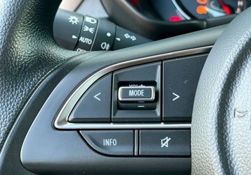 Suzuki Swift VI Hatchback Facelifting 1.2 DualJet SHVS 83KM 2025 Suzuki Swift Premium 1.2 mild Hybrid 5 MT Flame Orange Pearl NAUKA JAZDY L, zdjęcie 23