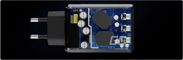 БЫСТРОЕ СЕТЕВОЕ ЗАРЯДНОЕ УСТРОЙСТВО 3x USB 30 Вт QC 3.0 PASTE SQUEER