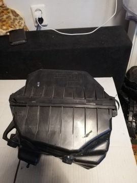 TOYOTA RAV4 CAMRY 2.5 B POUZDRO FILTRU VZDUCHU