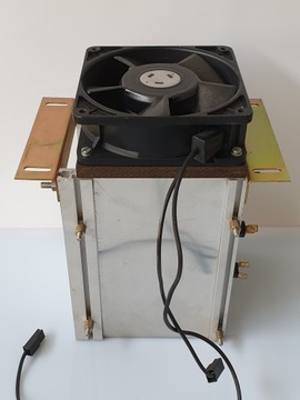 JAPOŃSKI WENTYLATOR OSIOWY Z RADIATOREM 220V DO SZAF STEROWNICZYCH