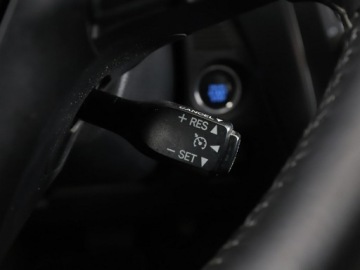 Toyota Avensis III Wagon Facelifting 2015 1.8 Valvematic 147KM 2018 Toyota Avensis automat skóra panorama navi klima, zdjęcie 28