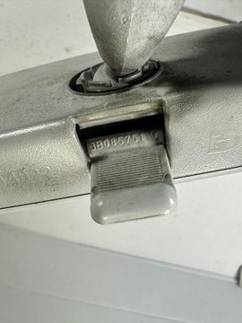 T5 7H ZRCÁTKO ZPÁTEČNÁ 3B0857511G