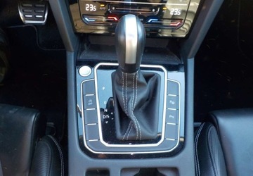 Volkswagen Passat B8 Variant Facelifting 2.0 TDI SCR 150KM 2022 Volkswagen Passat R-line Okazja 2.0 Diesel 150KM, zdjęcie 25