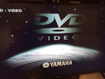 ЯМАХА DVD-S550