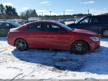 Mercedes CLA C117 2018 Mercedes-Benz CLA 2018 r., 2,0L 4MATIC 2.0 Benzyna 208KM, zdjęcie 13