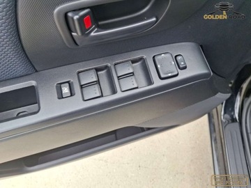 Mazda 5 I 2.0 MZR-CD 110KM 2006 Mazda 5 2,0D 110KM klima elektryka alu 7 osobowy zarejestrowany 2.0 Diesel, zdjęcie 14