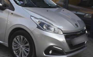 Peugeot 208 I Hatchback 5d Facelifting 1.2 PureTech 110KM 2017 Peugeot 208 Peugeot 208 1.2 Benzyna 110KM, zdjęcie 24