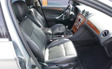 Ford Mondeo III Sedan 2.0 145KM 2007 Ford Mondeo Bezwypadkowy Serwisowany 1-Wlasciciel Navi Pdc Grz.FoteleSzyba, zdjęcie 19