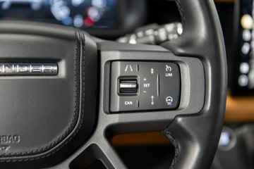 Land Rover Defender IV (L663) 90 3.0 i6P 400KM 2022 Land Rover Defender 110 3.0 P400 X-Dynamic HSE., zdjęcie 30
