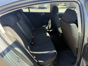 Volkswagen Passat B6 Sedan 1.9 TDI 105KM 2006 Volkswagen Passat *1.9 TDI*navi*alu*z Niemiec*, zdjęcie 22