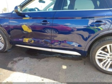 Audi Q5 II SUV 2.0 TFSI 252KM 2018 Audi Q5 2018 AUDI Q5 2.0T PREMIUM2.0T TECH PREMIUM 2.0 Benzyna 252KM, zdjęcie 9