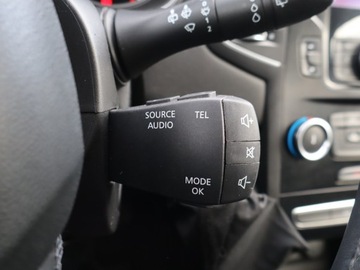 Renault Megane IV Hatchback 5d 1.2 Energy TCe 100KM 2016 Renault Megane 1.2 TCe, Klima, Tempomat, zdjęcie 15