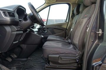 Renault Trafic III Combi 2.0 dCi  150KM 2024 Renault Trafic Bezwypadek SalonPL 9os Full LED Czuj. park. Tempomat, zdjęcie 8