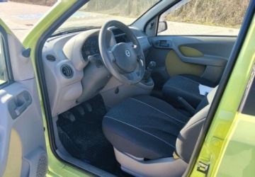 Fiat Panda II Hatchback 5d 1.3 i 16V Multijet 4X4 70KM 2005 Fiat Panda Ladny Fiat panda 1.3cm diesel 3.5l spalanie super stan wsp kier, zdjęcie 4