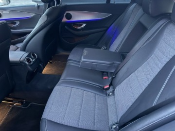 Mercedes Klasa E W213 Cabrio 2.0 200 184KM 2017 Mercedes E 200 Full-led. Automat Niski przebieg., zdjęcie 12