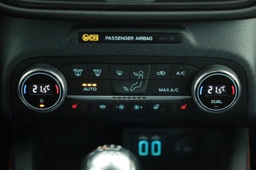 Ford Kuga III SUV 1.5 EcoBoost 150KM 2021 Ford Kuga 1.5 EcoBoost, Salon Polska, zdjęcie 9