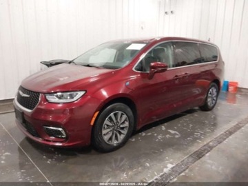 Chrysler Pacifica II 2022 Chrysler Pacifica Hybrid Touring L 2022 3.6l 3.6 Hybryda 260KM, zdjęcie 1