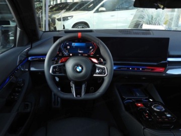 BMW Seria 5 G90-91 M Sedan 4.4 V8 727KM 2026 BMW Seria 5 M5 Sedan 4.4 (727KM) 2026, zdjęcie 11