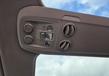 Opel Zafira D Compact 2.0 Diesel 150KM 2020 Opel Zafira Opel Zafira Life 2.0 Diesel 150KM, zdjęcie 33