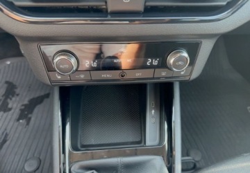 Skoda Kamiq Crossover 1.0 TSI 110KM 2023 Skoda Kamiq 1.0 TSI 110 KM 6 bieg . manual Ambition Benzyna 110KM, zdjęcie 21