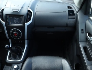 Isuzu D-Max II Single Cab Facelifting 1.9 Ddi 163KM 2017 Isuzu D-Max 1.9 D, Salon Polska, 4X4, Skóra, zdjęcie 7