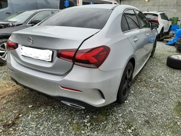 MERCEDES A W177 SEDAN VÍKO KUFRU KUFRU KOMPLETNÍ 775 19R.