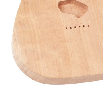 Незаконченный ствол электрогитары из красного дерева своими руками