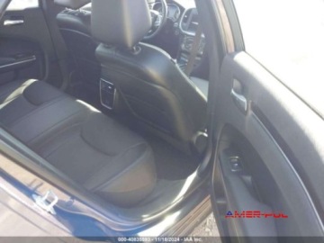 Chrysler 300C II 2021 Chrysler 300 2021 r., 3,6 L 4x4 3.6 Benzyna 292KM, zdjęcie 10