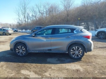 Infiniti QX30 2017 Infiniti QX30 2017 r., 2,0L PREMIUM AWD 2.0 Benzyna 208KM, zdjęcie 14