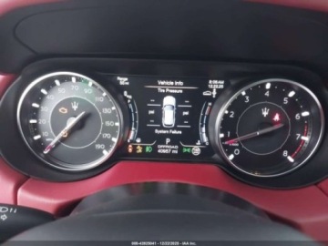 Maserati Levante 2022 Maserati Levante 2022r., 4x4, 3.0L 3.0 Benzyna 424KM, zdjęcie 10