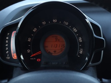 Toyota Aygo II Hatchback 5d 1.0 VVT-i 69KM 2018 Toyota Aygo 1.0 VVT-i, Salon Polska, VAT 23%, zdjęcie 10