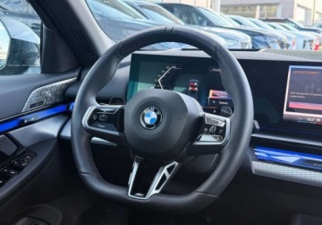 BMW Seria 5 G90-91 2025 BMW Seria 5 I wlasciciel M Sport Hak 360 Gwarancja Bezwypadkowy FVAT23, zdjęcie 16