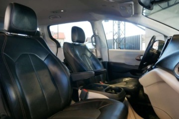 Chrysler Pacifica II 3.6 V6 291KM 2018 Chrysler Pacifica 3.6L V6 291KM StowN Go Kamera MenuPL Keyless BlindSpot, zdjęcie 10