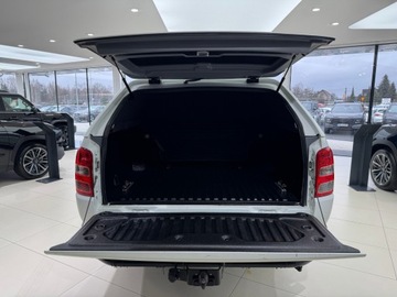 Mitsubishi L200 V Club Cab 2.4 154KM 2019 Mitsubishi L200 DC Invite / Wyciągarka / Hak / Sal, zdjęcie 16