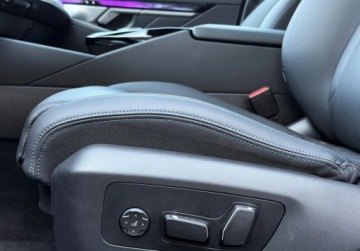 BMW Seria 5 G90-91 2025 BMW Seria 5 I wlasciciel M Pro Pakiet Hak Gwarancja Bezwypadkowy FVAT, zdjęcie 29