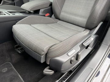 Volkswagen Passat B8 Variant Facelifting 1.5 TSI EVO 150KM 2022 Volkswagen Passat 1.5 TSI / 150 KM Business DSG FV, zdjęcie 12