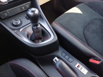 Toyota Yaris IV GR Hatchback 1.6 261KM 2022 Toyota Yaris GR 1.6 Dynamic III (2011-2019) Toyota, zdjęcie 25