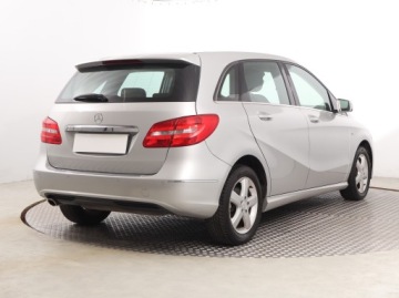 Mercedes Klasa B W246 Sports Tourer 180 BlueEFFICIENCY 122KM 2011 Mercedes B B 180, Navi, Klima, Parktronic, zdjęcie 4