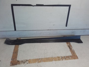 BMW 8 E31 LISTWA NAKŁADKA PROGOWA LEWA