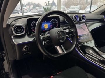 Mercedes Klasa C W206 Limuzyna 1.5 200 204KM 2022 Mercedes-Benz Klasa C AMG Line Kamera 360 Ambiente CarPlayAndroid Auto, zdjęcie 6